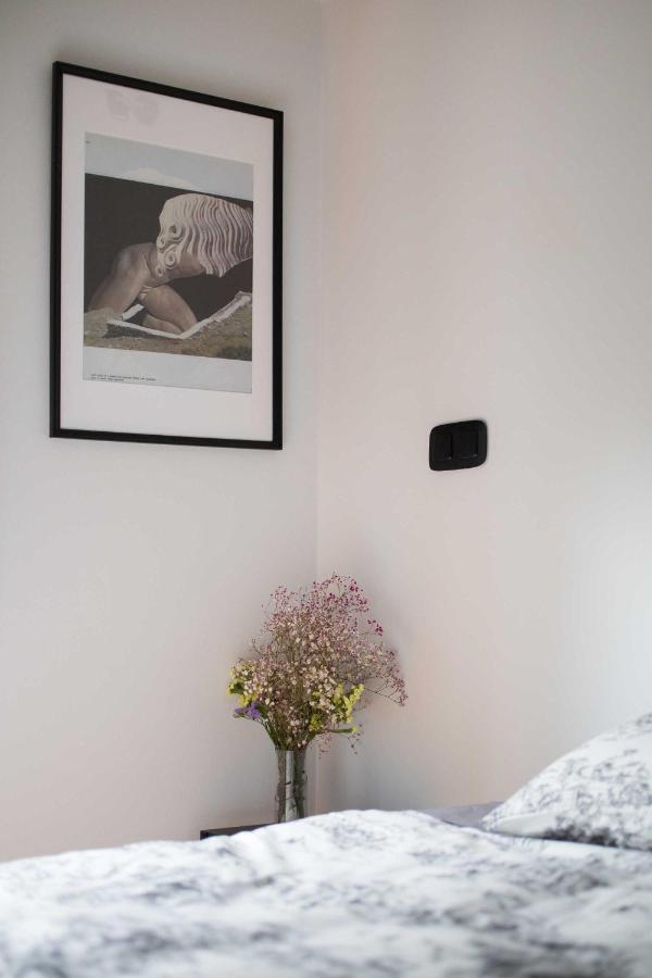 Newly Renovated Studio Downtown Athens! ภายนอก รูปภาพ