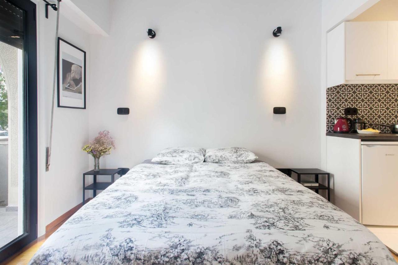 Newly Renovated Studio Downtown Athens! ภายนอก รูปภาพ